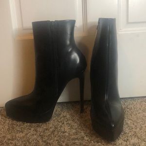 Steve Madden | Shoes | Steve Madden Velina Black Leather Boot | Poshmark